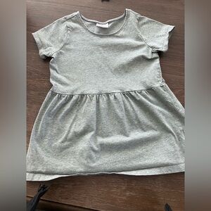 Hanna Andersson Light Gray Short Sleeve Tee